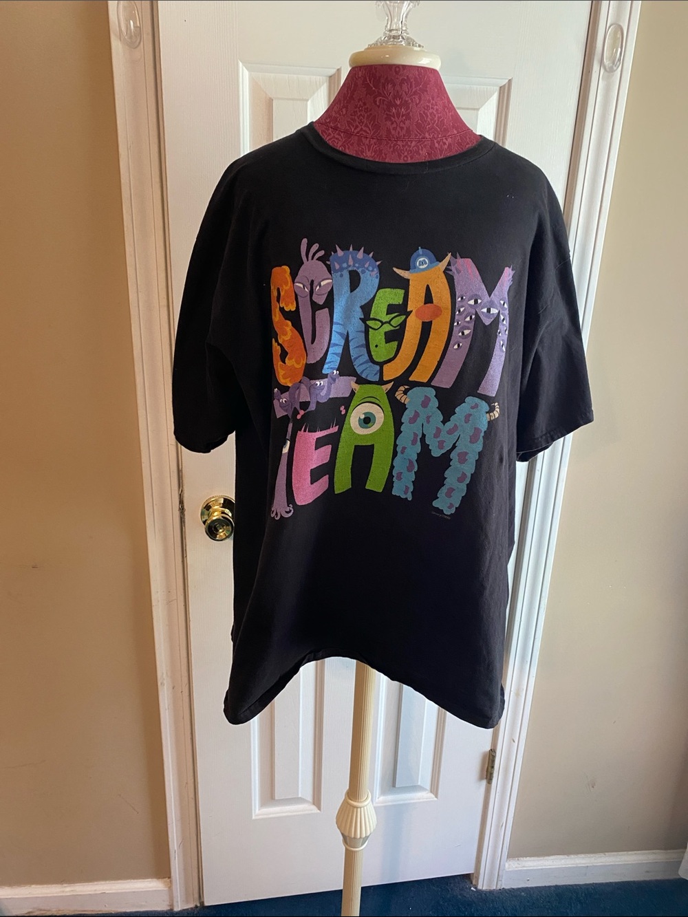 Disney Pixar Black 'Scream Team' Multicolor Graphic Tee Size 2XL